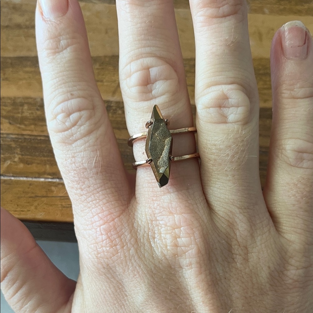 Rose Gold Double Band Ring with Faceted Metallic Stone - Women Jewelry